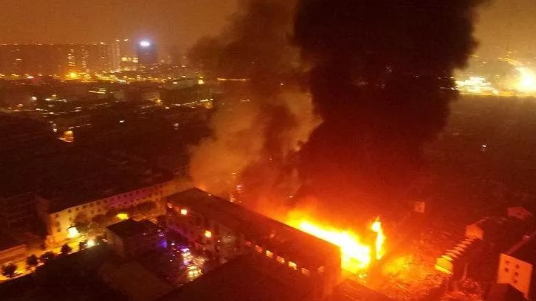 伊朗西南部一條油氣管道因天然氣泄漏發(fā)生爆炸，造成3人死亡，4人受傷